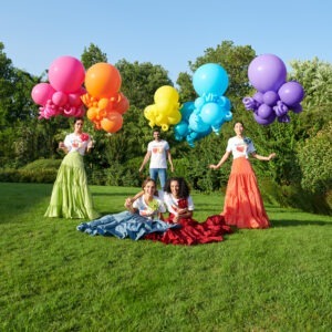Close-up of Gemar balloon colors showing premium quality